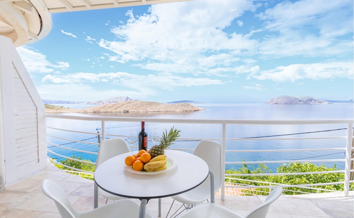 Fantastisch appartement in Lukovo met uitzicht op zee. 1