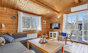 Awesome home in Knebel with WiFi and 3 Bedrooms 3