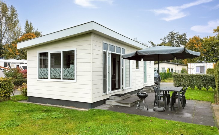 Amazing home in Heinkenszand with WiFi 1