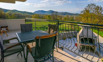 Amazing home in Vrlika with WiFi 2