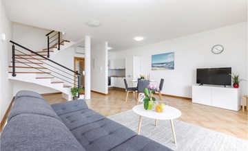 Nice apartment in Crikvenica 3