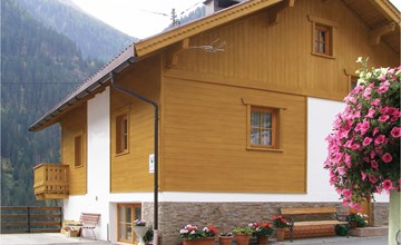 Ferienwohnung in Tiroler Stil 2