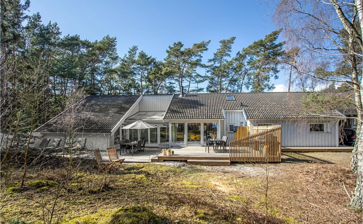Amazing home in Nexø with sauna 1