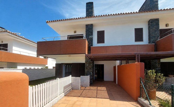 Awesome home in Chiclana de la Fronter 1