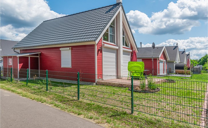 2 bedroom lovely home in Zerpenschleuse 1