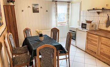 Old Hüsung (MUZ326) 3