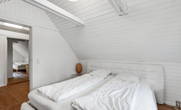 "Matilda" - 1.6km from the sea 2