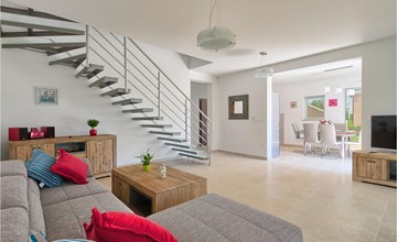 Villa Anzela 2