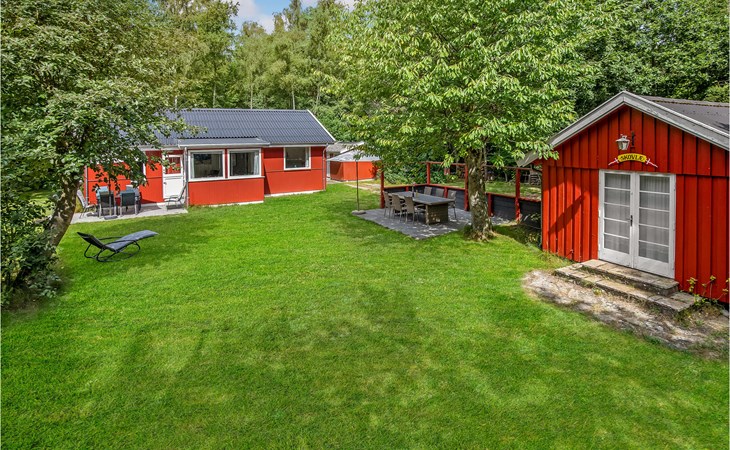 Skovlæ 1