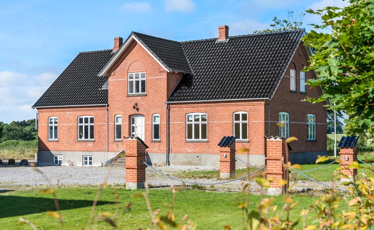 5 bedroom nice home in Nyborg 1