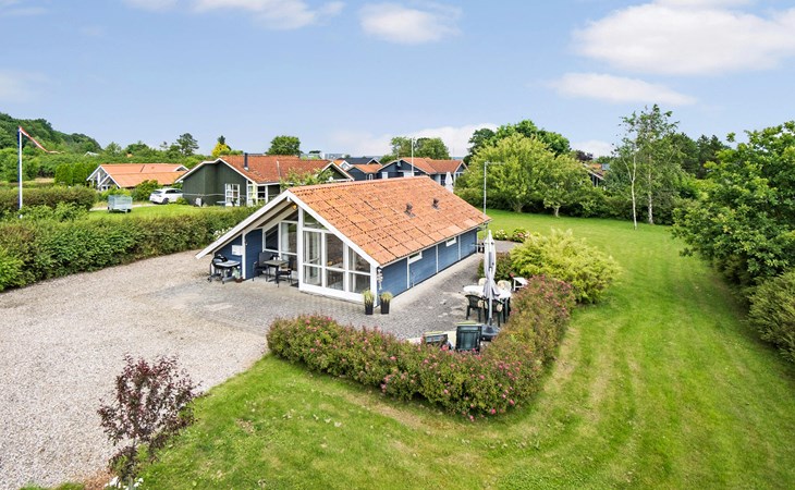 Lovely home in Middelfart with kitchen 1