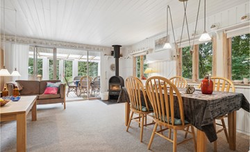 3 bedroom gorgeous home in Thyholm 3