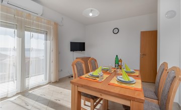 2 bedroom awesome apartment in Ribarica 3