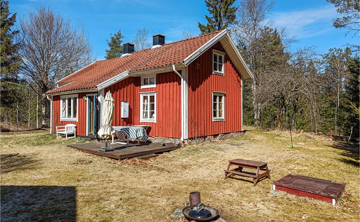 Pet friendly home in Skeppshult 1