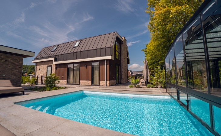16-Persoons Villa Watergloed in Waarland | Groespaccommodatie 1