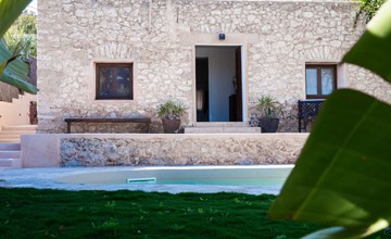 Villa Calyssa in Ibiza Privater Pool Meerblick 3