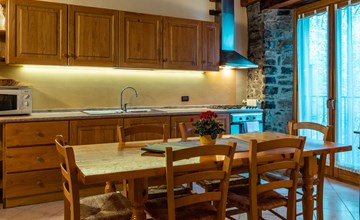 Dreistöckiges Apartment in einem historischen Gebäude 2