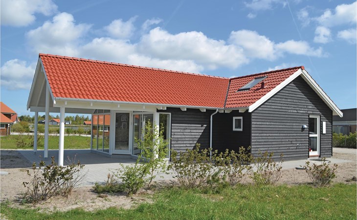 Beautiful home in Væggerløse with WiFi 1