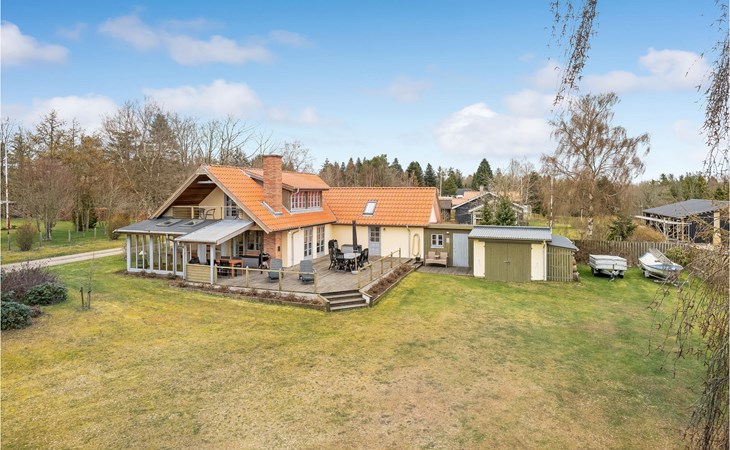 3 bedroom gorgeous home in Højslev 1