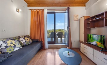 Stunning apartment in Sibenik with WiFi 3