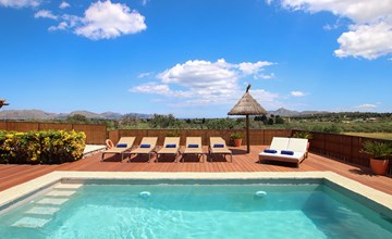 Große Villa auf dem Lande in der Nähe von Pollensa. 3