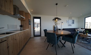 Cube Lodge 4 3