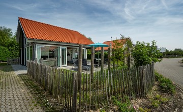 Holiday home Zonnedorp 24, "Beach Lodge" 2