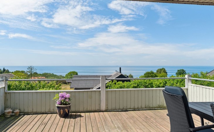 "Eliene" - 400m from the sea in Bornholm 1