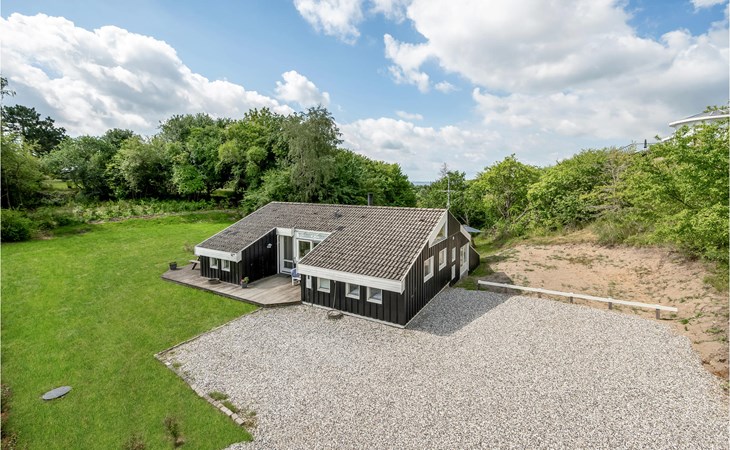 Lovely home in Ebeltoft with sauna 1