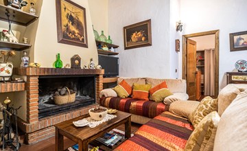 Nice home in Jubrique 3