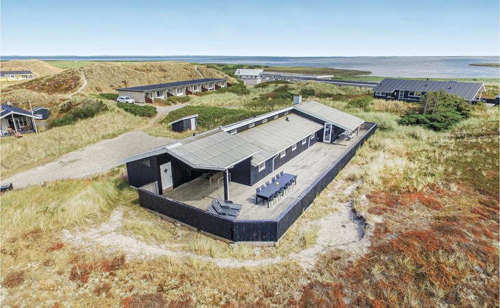 Nice home in Hvide Sande with sauna 1