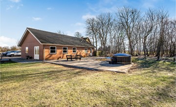 Lovely home in Grindsted with WiFi 2