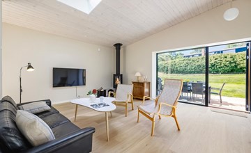 Amazing home in Allinge with WiFi 3