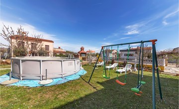 3 bedroom nice apartment in Pula 3