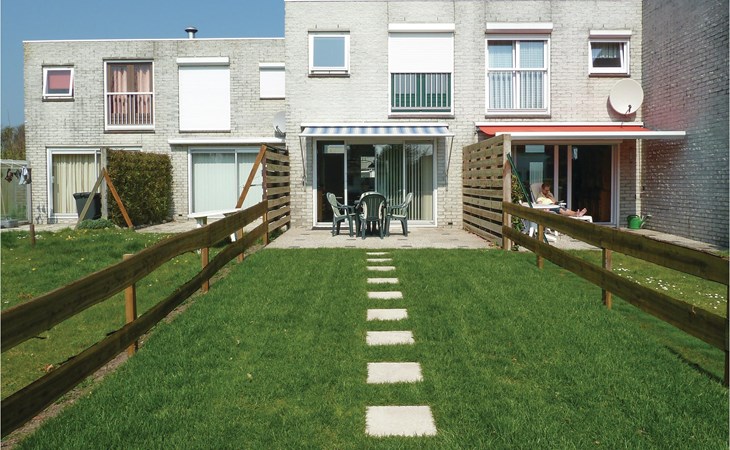 Amazing home in Callantsoog with WiFi 1