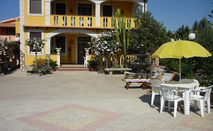 Haus in Licata mit Grill, Garten und Terrasse 1