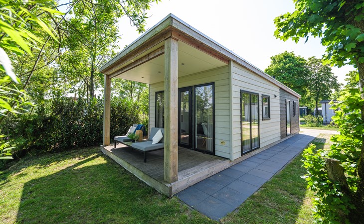 River Lodge 'Wellnesshuus' met bubbeltub, sauna, ligbad en sunshower | 2 pers. 1