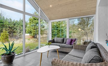Nice home in Tarm with WiFi 3