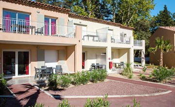 De parels van Saint Tropez (POG162) 3