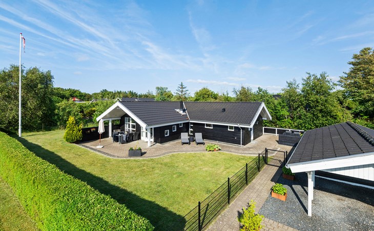 3 bedroom cozy home in Hemmet 1