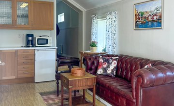 Cozy home in Henån with kitchen 3