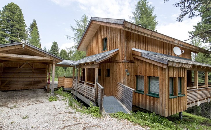 FH #16 met IR-sauna en bubbelbad binnen 1