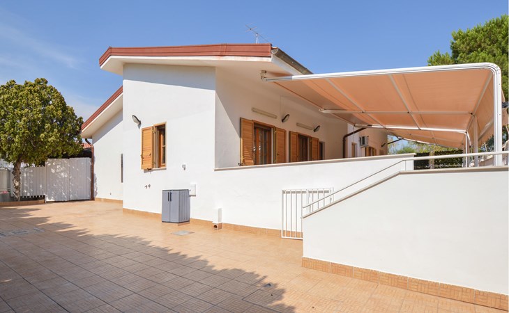 4 bedroom lovely home in Porto Empedocle 1