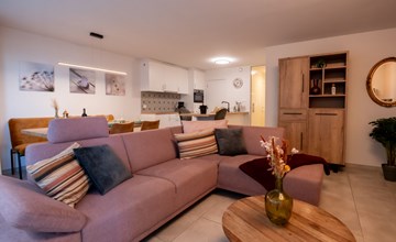 Schönes La Marée mit seitlichem Meerblick 3