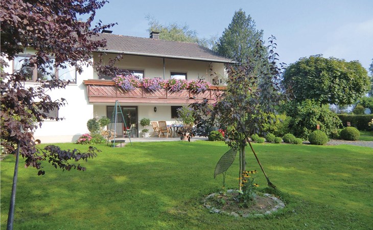 Awesome apartment in Nusbaum with WiFi 1