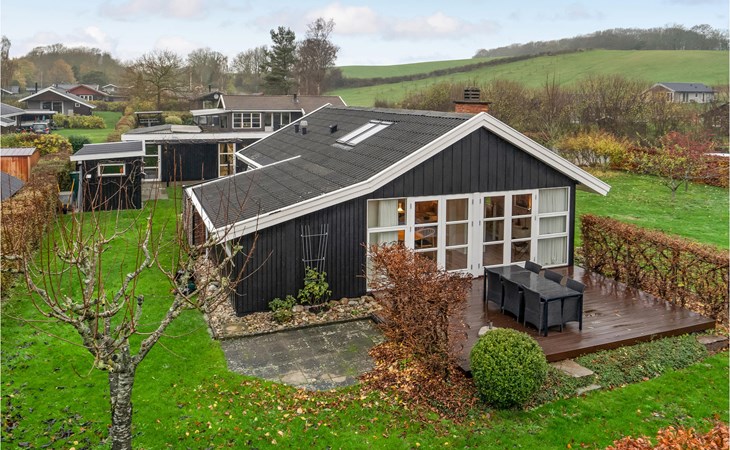 Beautiful home in Haarby with WiFi 1