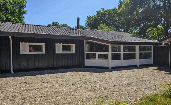 Stunning home in Oksbøl with sauna 1
