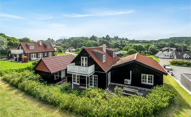 Gorgeous home in Spøttrup with sauna 1