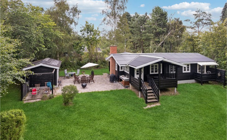 Beautiful home in Vig with WiFi 1