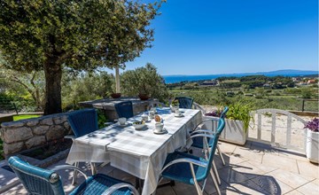 Stunning home in Mundanije with WiFi 2